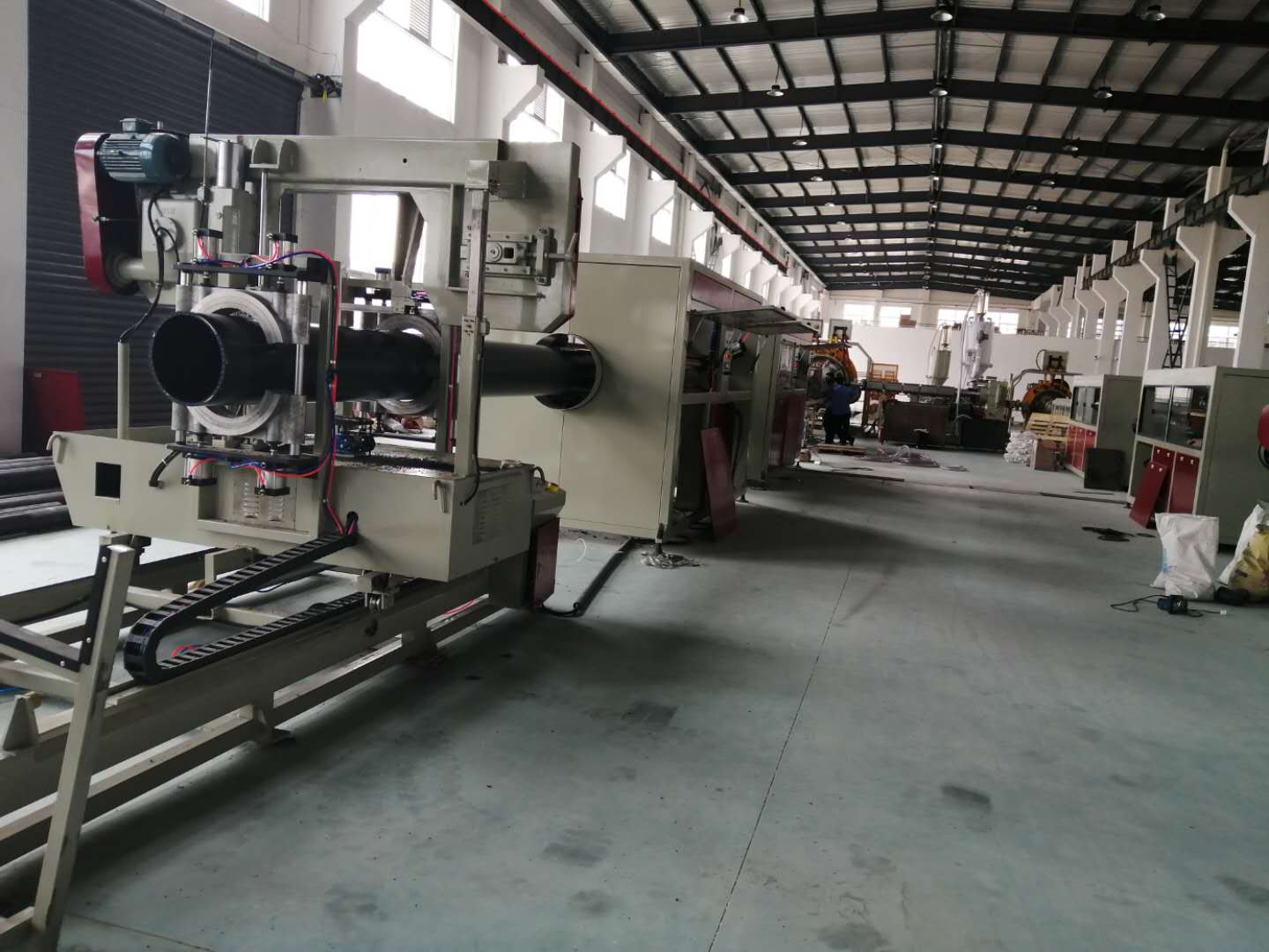 <b>鋼骨架復合管廠房</b> <b>鋼骨架復合管廠房</b>